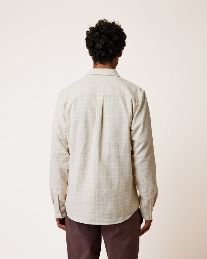 Cord-Overshirt Signy Beige von Faguo am Model