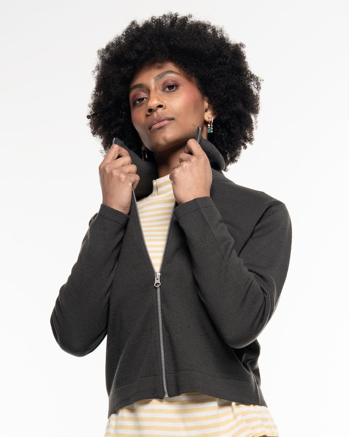 Cot-Wool Kurzjacke Shale von Alma & Lovis Ansicht 10