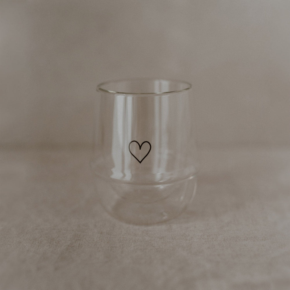Cappuccino Glas mit kleinem Herzdruck – Ansicht 2