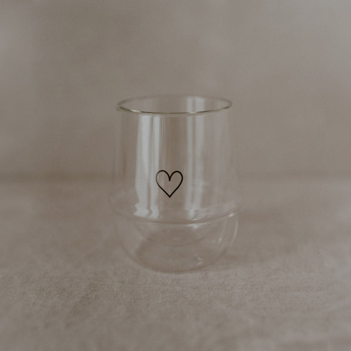Cappuccino Glas mit kleinem Herzdruck – Ansicht 2