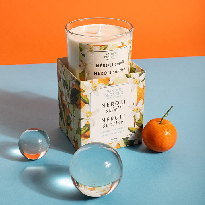 Duftkerze Neroli Sunrise im Glas von Panier des Sens, weitere Ansicht