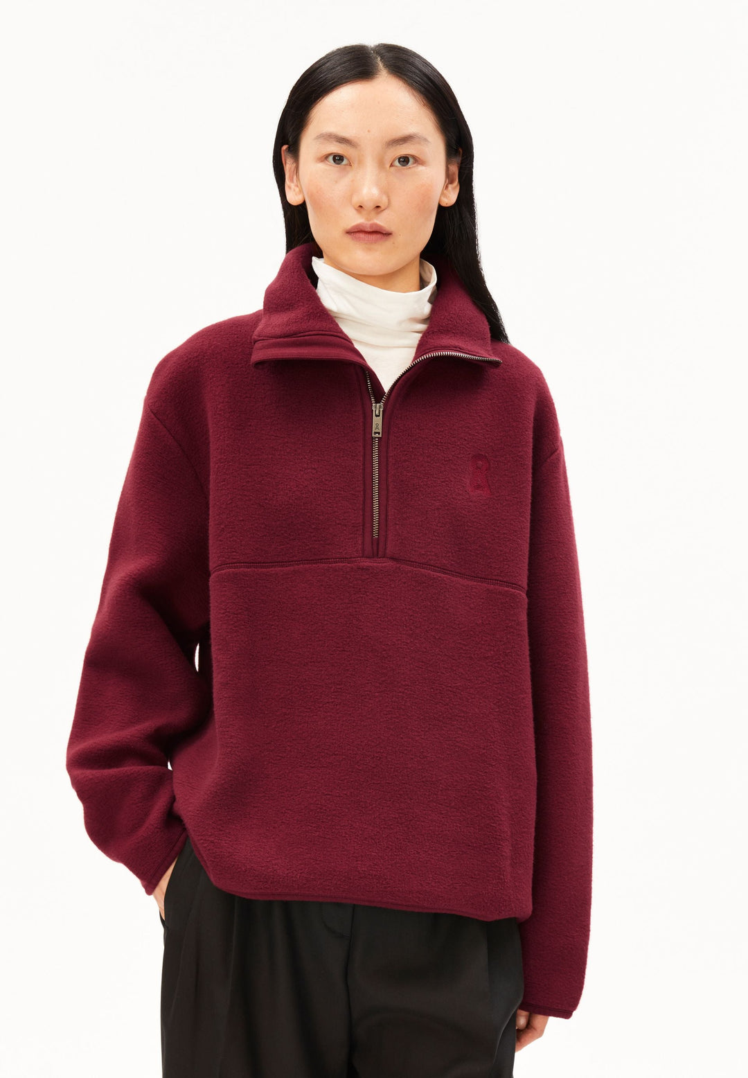 Fleece-Sweatshirt HAARLEENAA Velvet Red von Armedangels Vorderansicht