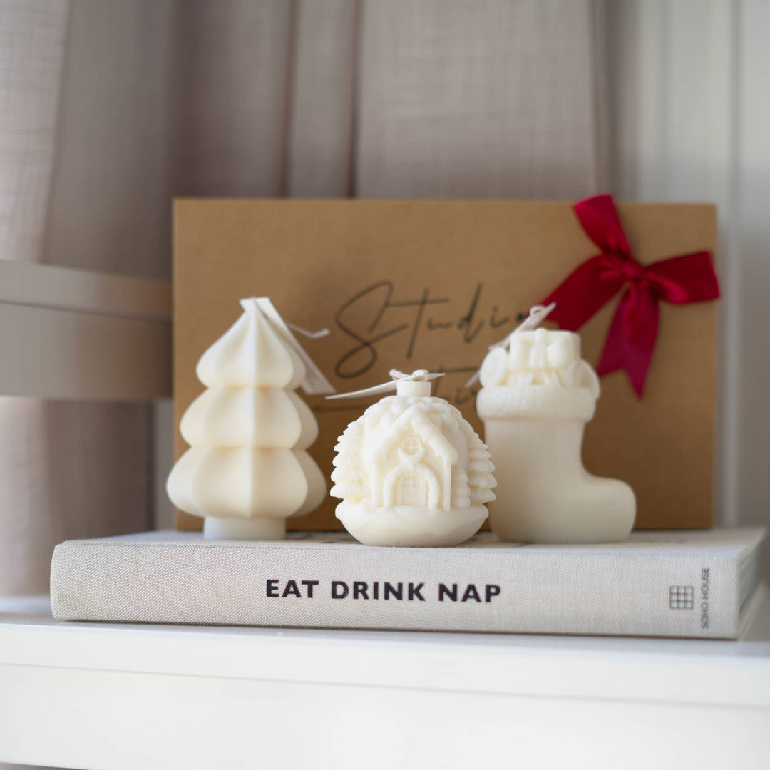 Geschenkset Aurora mit Tannenbaum, Häuschen und Geschenkstiefel
