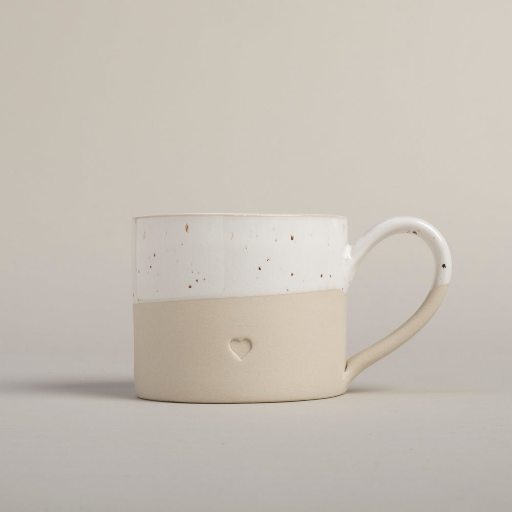 Tasse in Herzform – Ansicht 2