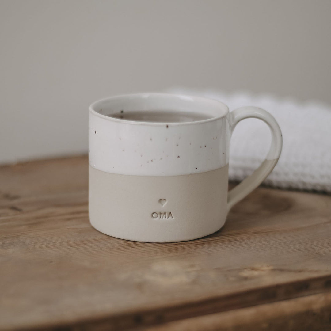 Tasse Oma mit Prägung – Ansicht 2