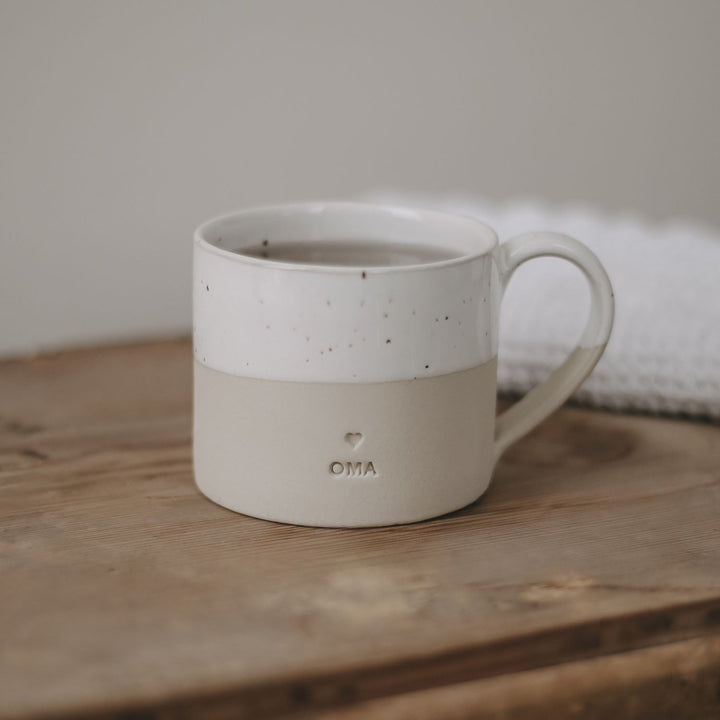 Tasse Oma mit Prägung – Ansicht 2