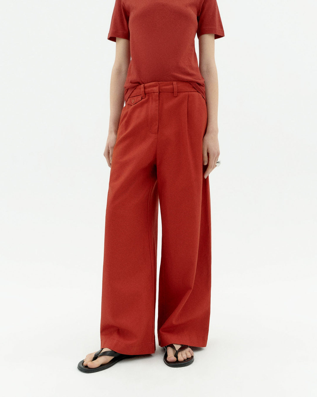 Thinking MU Hose Hemp Pat in Orange, Model