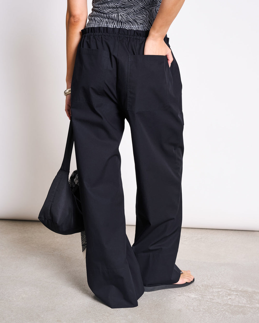 Hose Drawstring Wide Pants Kiva Black – JAN 'N JUNE – Zweiblatt 4