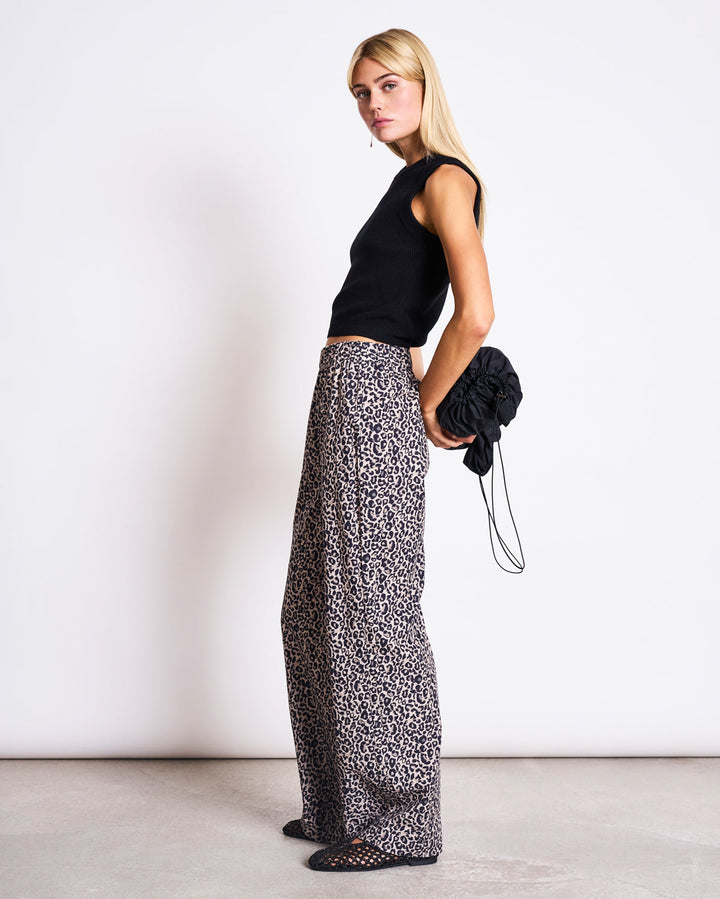 Hose Soby Cotton Pants Leo Print – JAN 'N JUNE – Zweiblatt 3