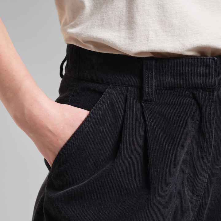 Hose Vickleby aus Cord in Schwarz von Dedicated, Detail
