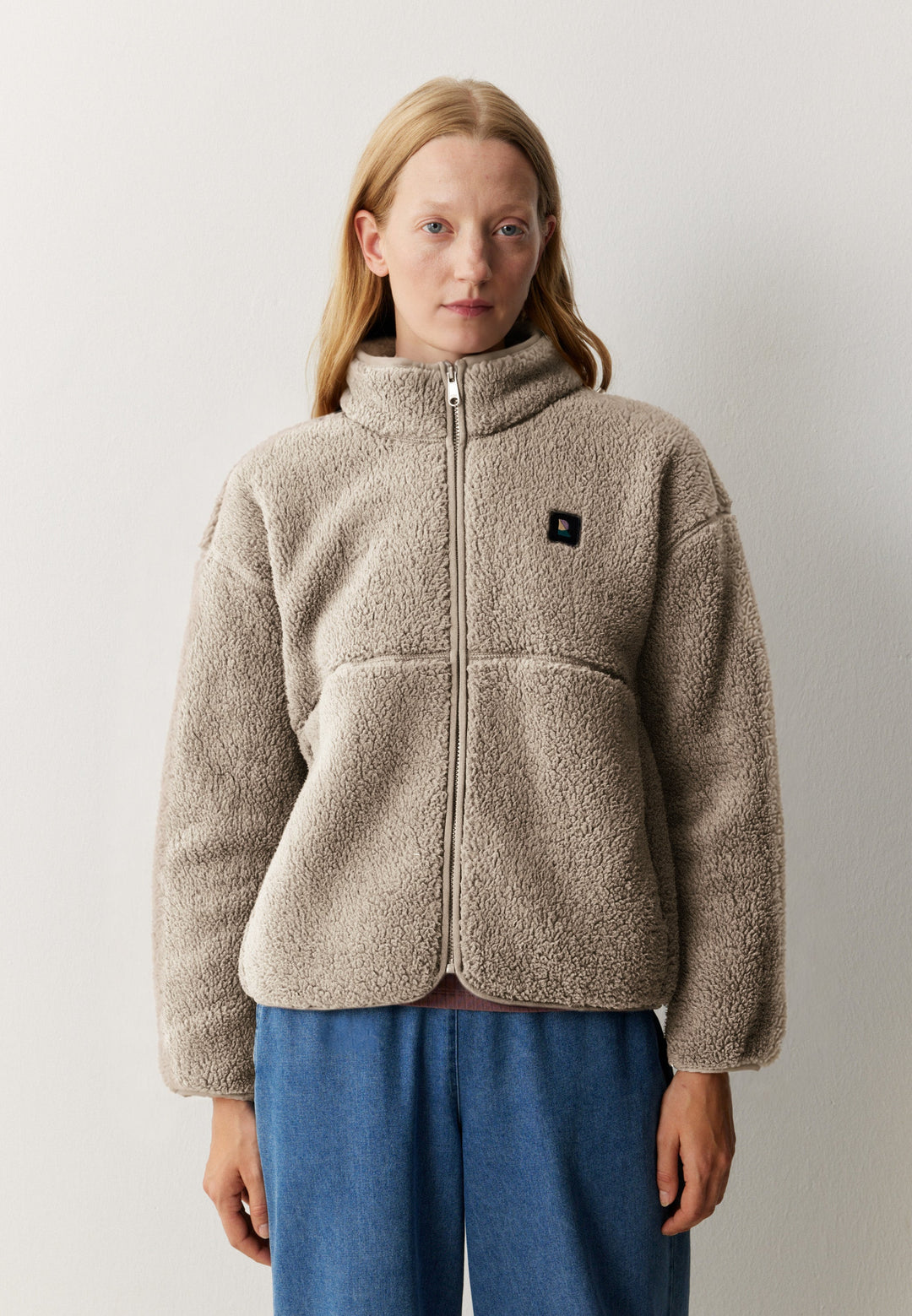 Jacke FORTUNELLA Hazel Brown von recolution, Model von vorn