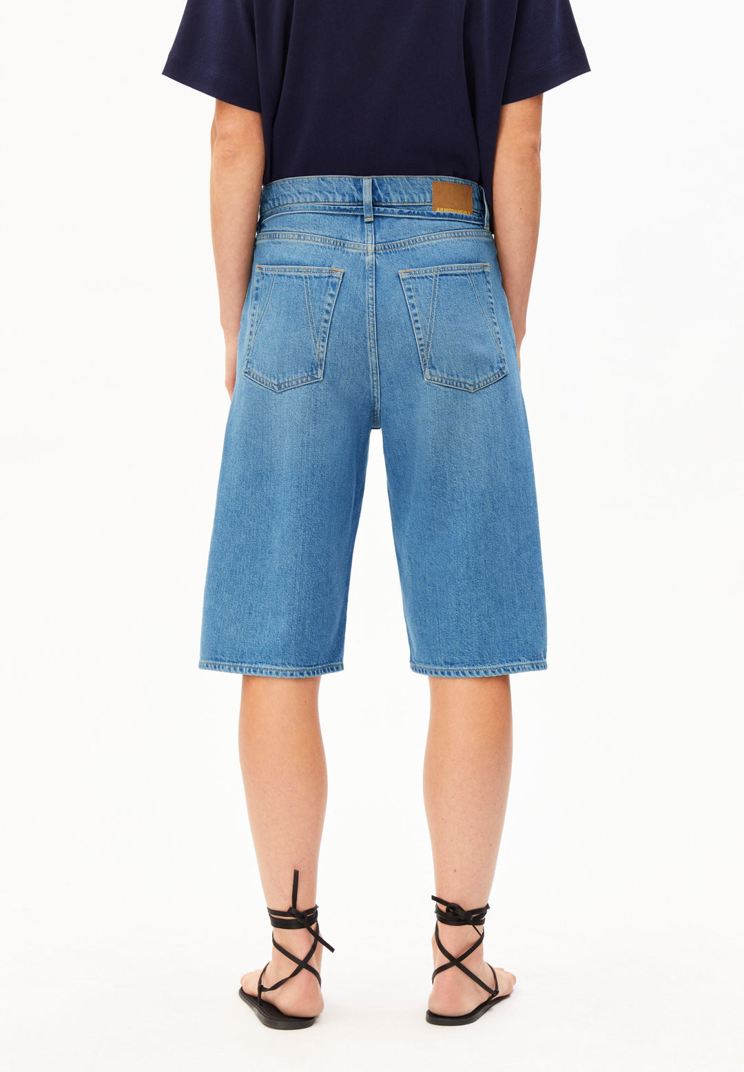 Jeans-Shorts DAANY Baggy Laguna von Armedangels Rückansicht