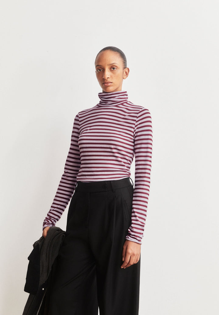 Langarmshirt GRAZILIANAA Stripe Moonlit Lilac-Velvet Red von Armedangels Styling-Look