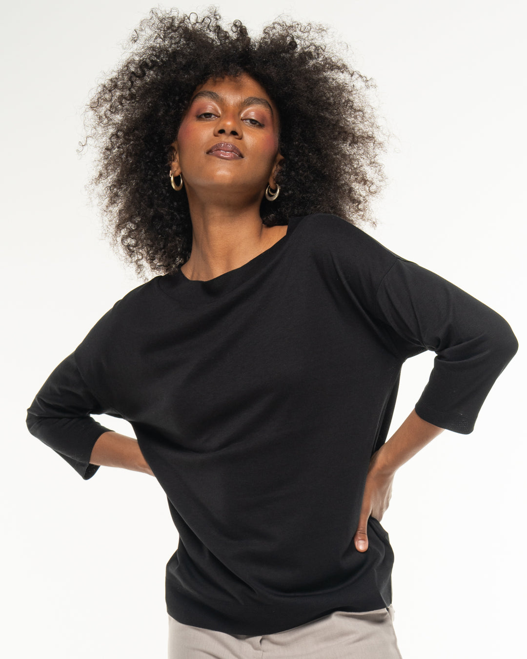 Luxury Shirt Raven von Alma & Lovis Ansicht 2