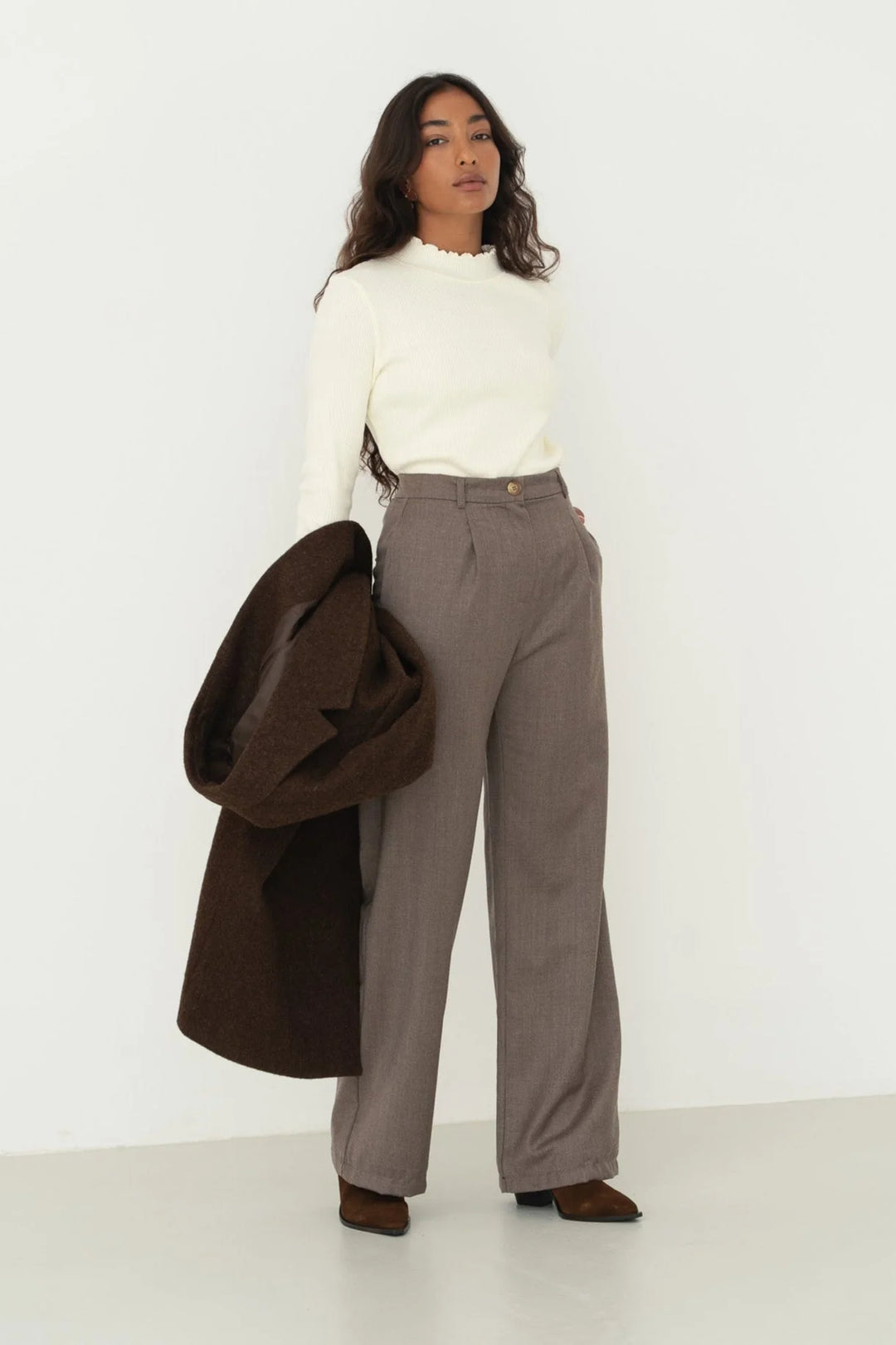 Mara Trousers Wool Brown von Näz 4