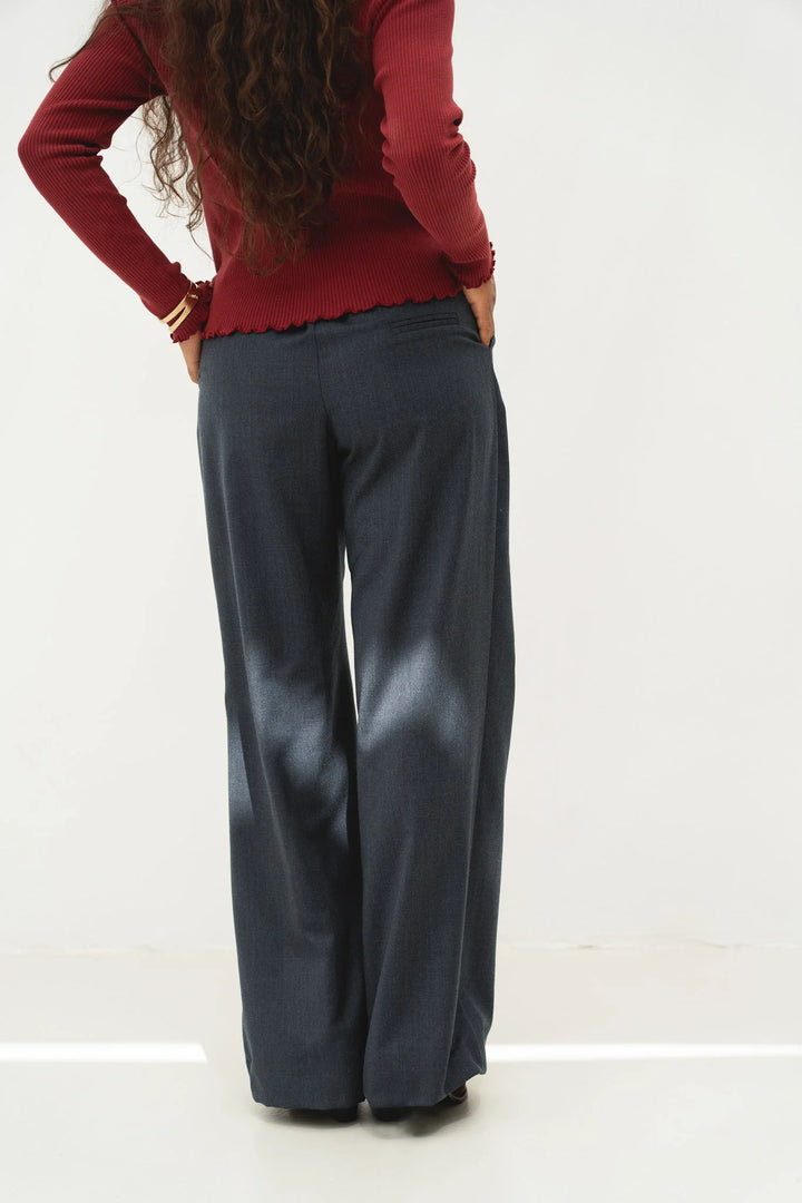 Mara Trousers Wool Navy von Näz 3