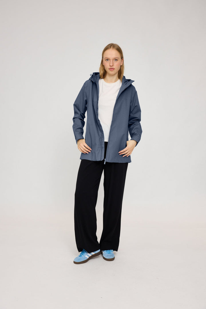 Natural Rain Jacket Sea Blue von Mazine seitlich