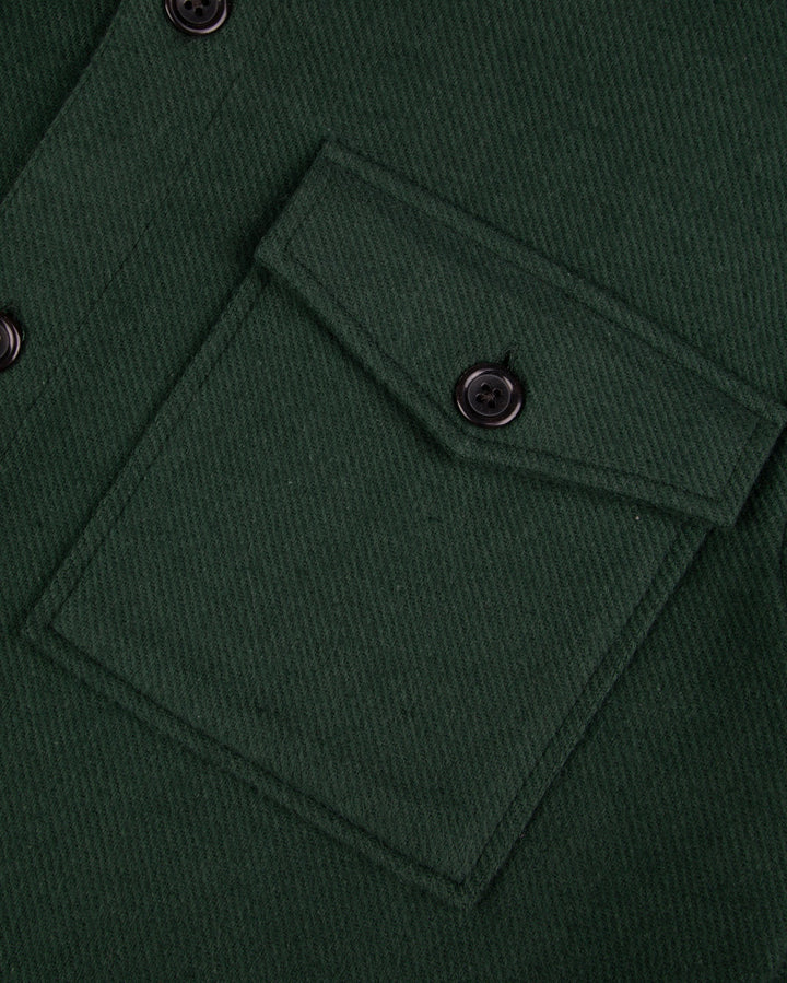 Overshirt Flavigny Dunkelgrün von Faguo Detailansicht