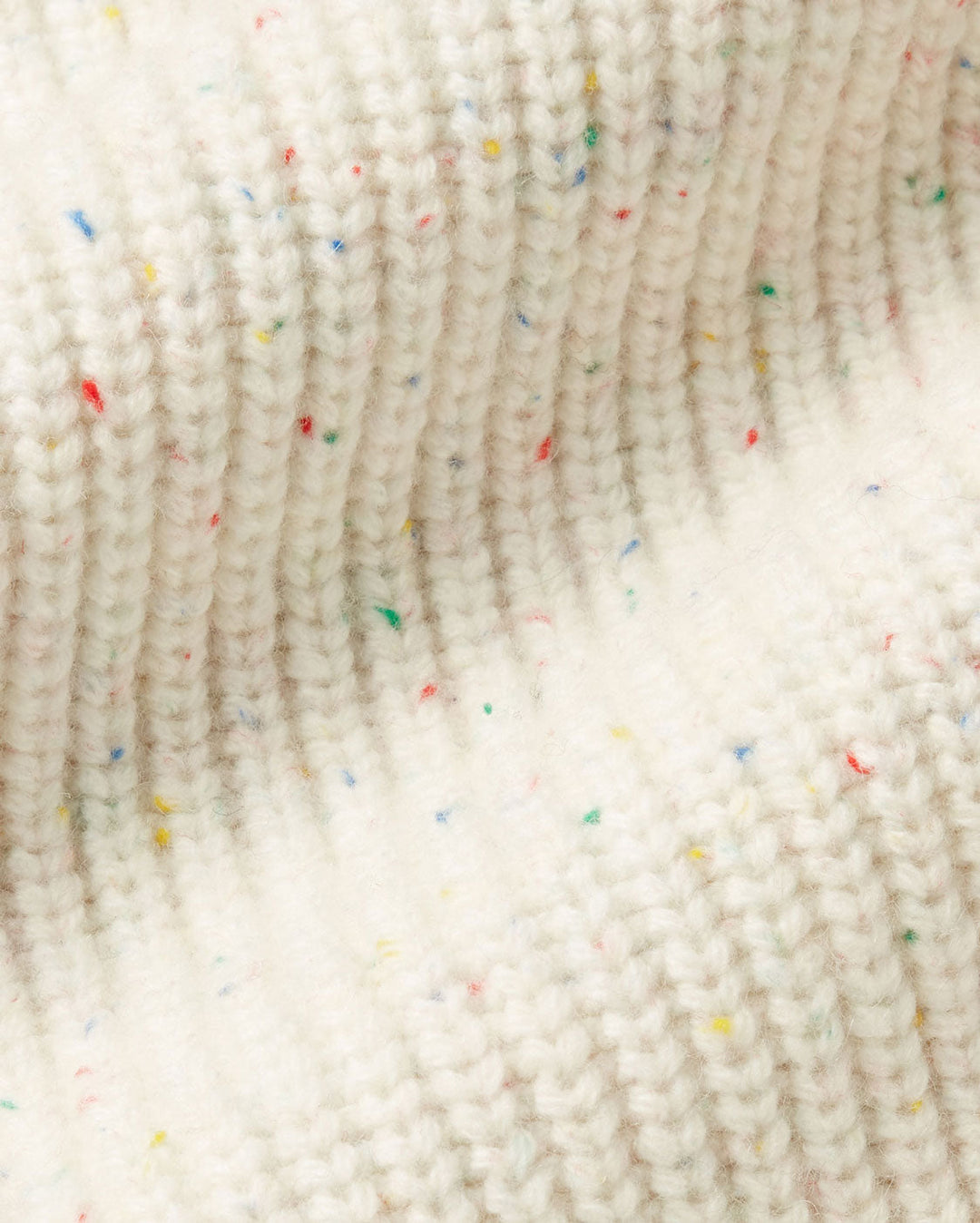 Pullover Carmen Ecru von Thinking MU freigestellt, weitere Ansicht