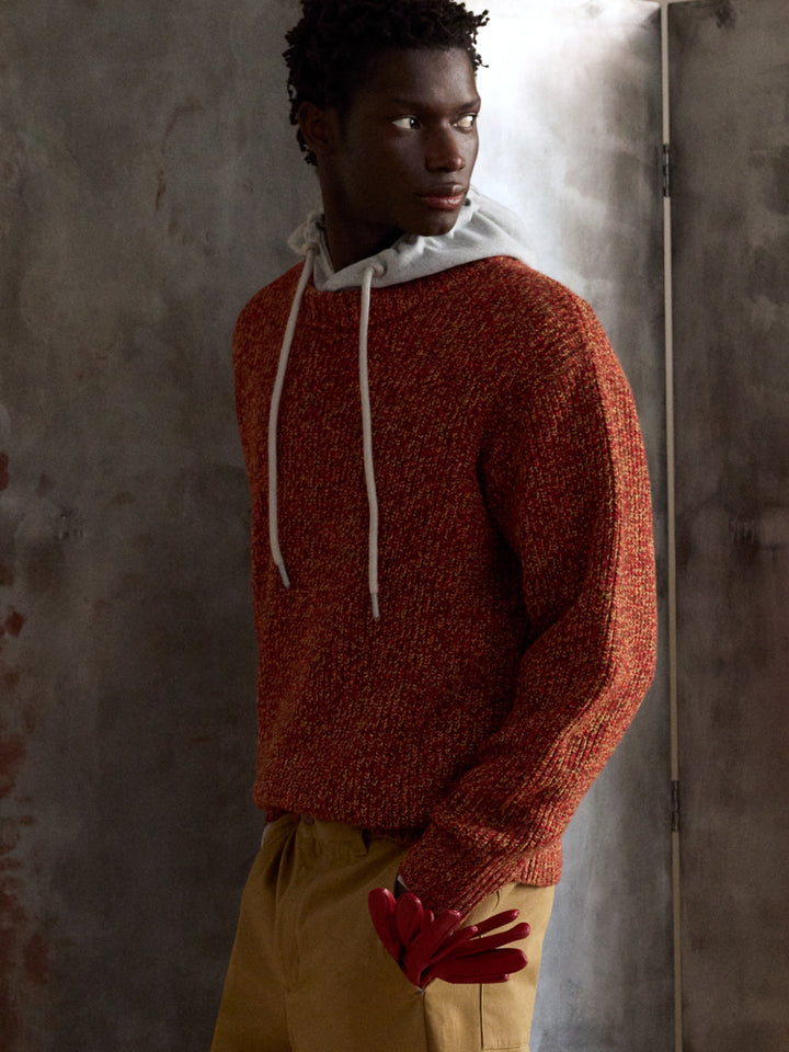 Pullover Santos von Thinking MU, Stylingbild am Model