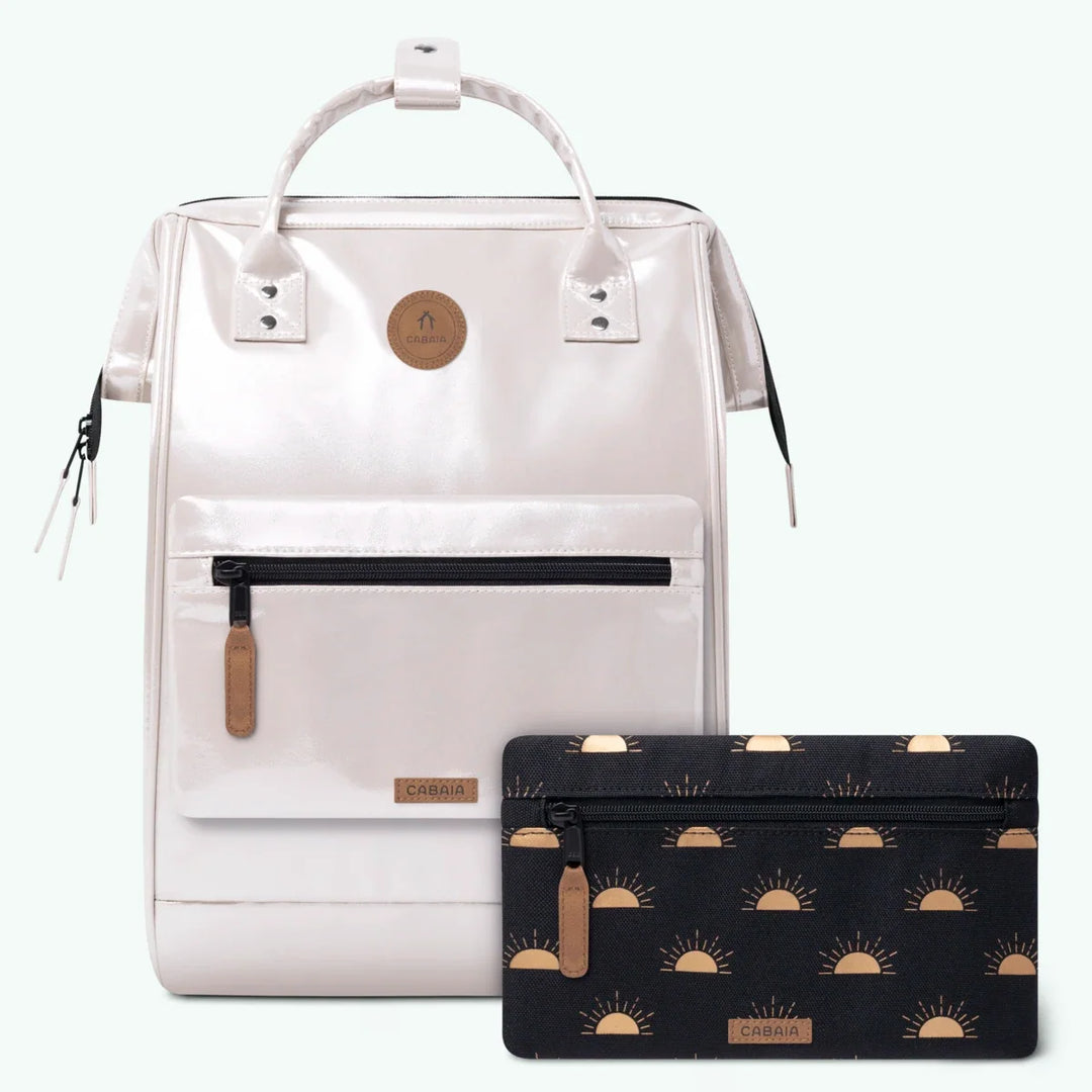 Rucksack Adventurer Large Honolulu Cream von Cabaia, mit beiden Fronttaschen