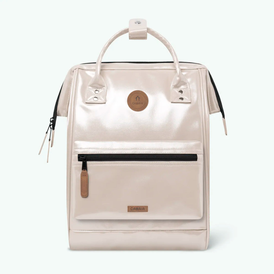 Rucksack Adventurer Medium Honolulu Cream von Cabaia, mit cremefarbener Fronttasche