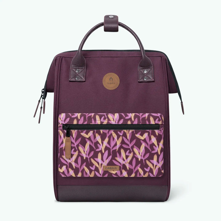 Rucksack Adventurer Medium Norfolk Burgundy von Cabaia, mit gemusterter Fronttasche