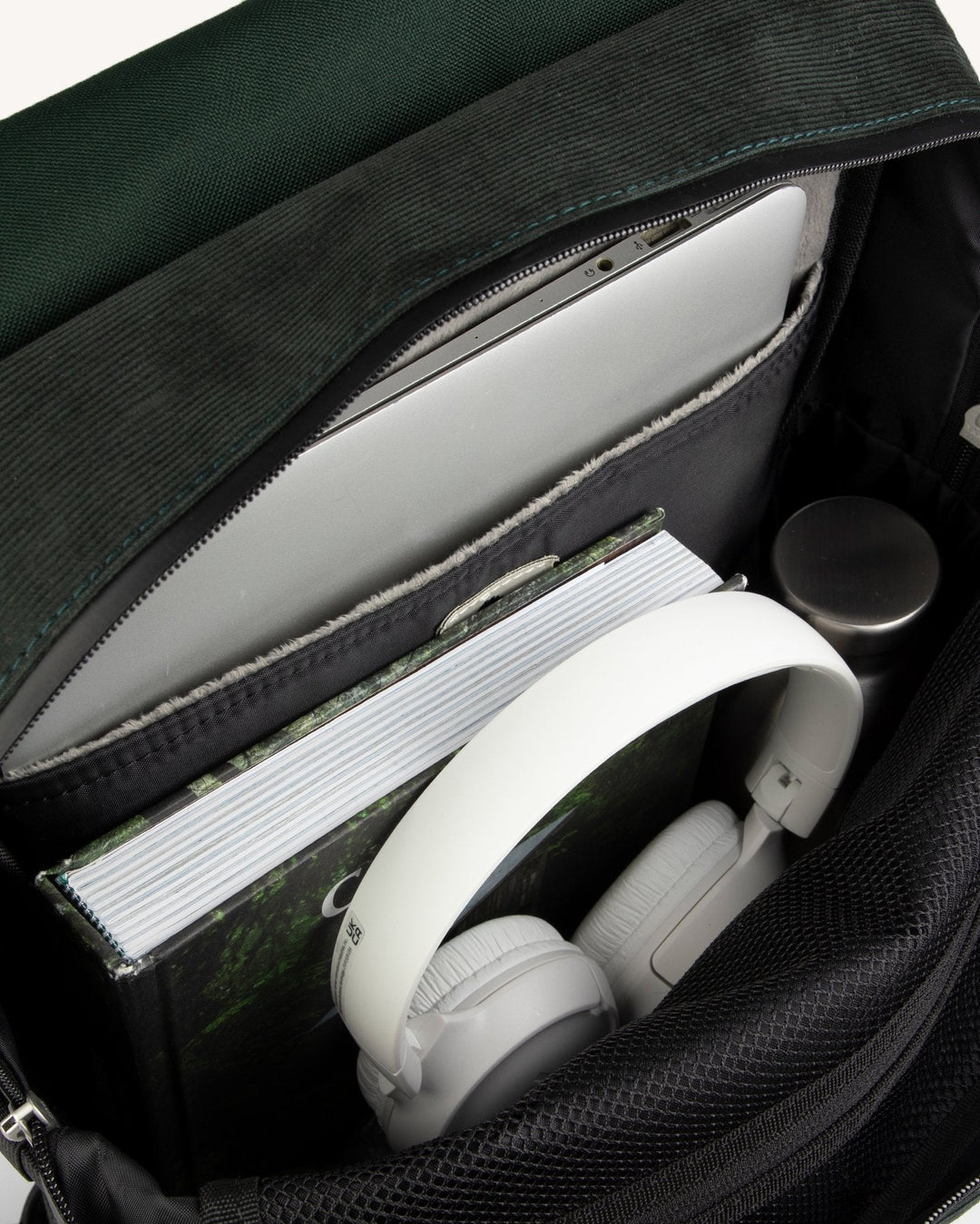 Rucksack Commuter 2.0 Dunkelgrün von Faguo Detailansicht