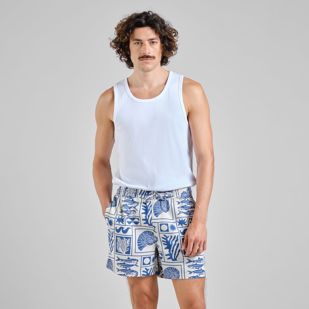 Shorts Essingen Ocean Squares Oat White – Dedicated – Zweiblatt 2