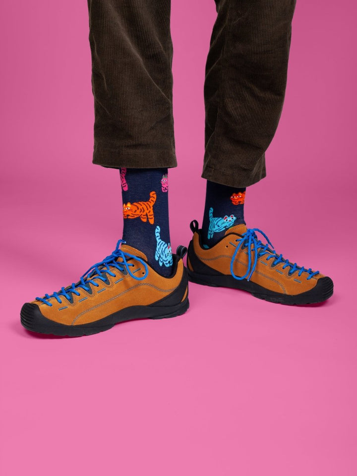 Socken Funky Cats von DillySocks, getragen
