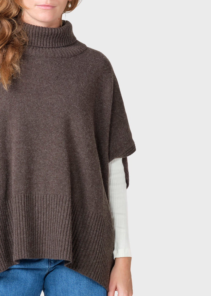 Strickponcho Alba Merino Taupe von Klitmøller Collective Ansicht 3