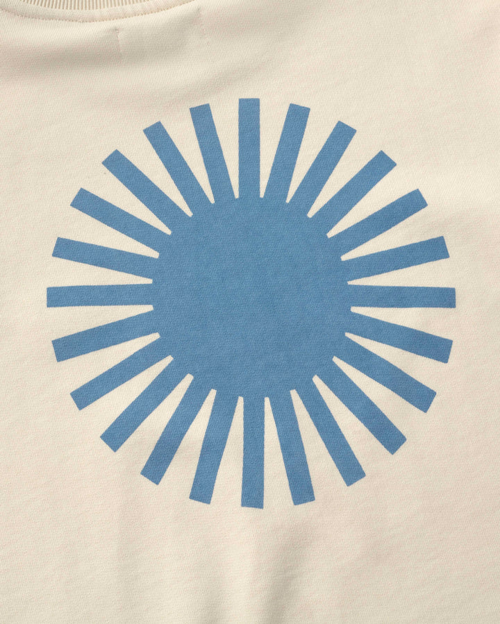 Sweatshirt Leon Ecru von Thinking MU, Detail Sonnen-Print