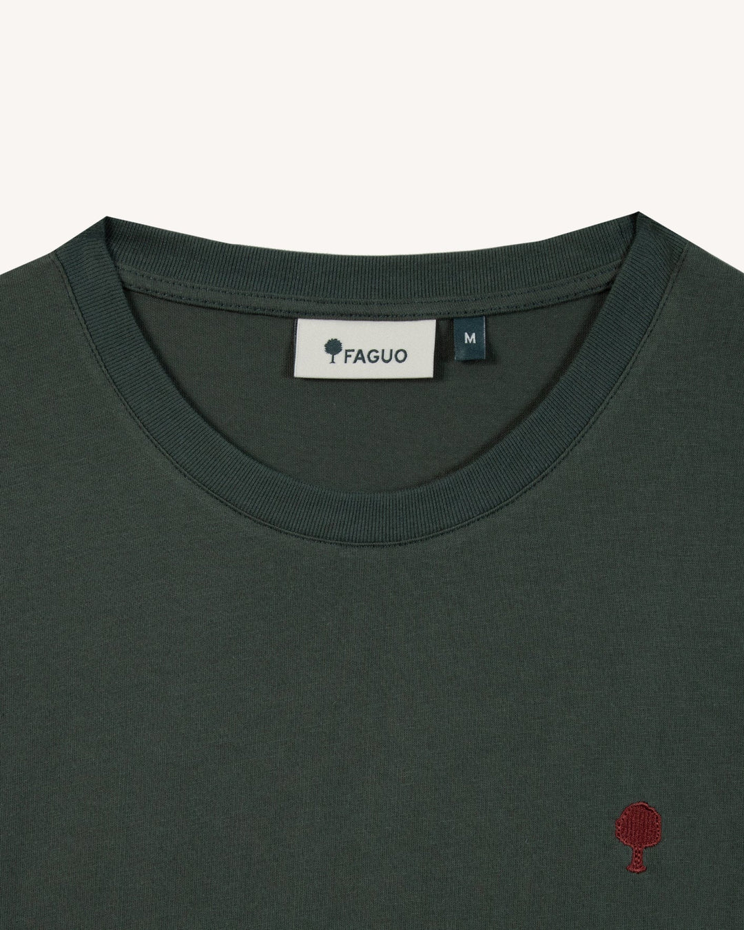 T-Shirt Arcy Dunkelgrün von Faguo Detailansicht