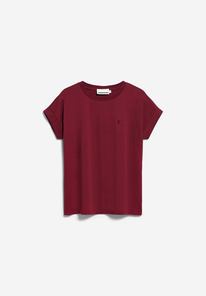 T-Shirt IDAARA Velvet Red von Armedangels freigestellt