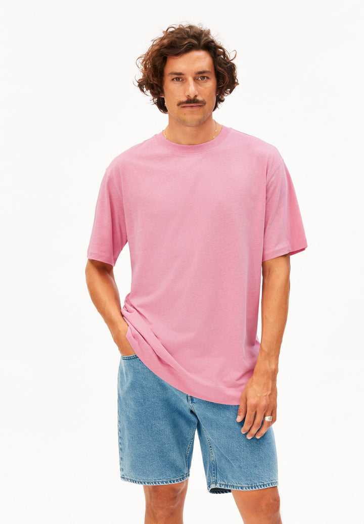 T-Shirt MAARKOS Leinen-Mix Washed Berry von Armedangels