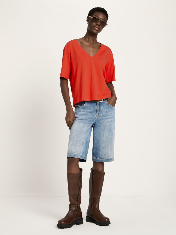 T-Shirt mit V-Ausschnitt GOTS Lava Red von Lanius