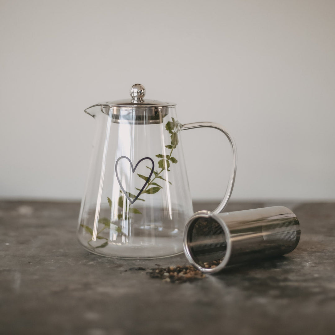 Teekanne aus Glas mit Herz 1200 ml von Eulenschnitt