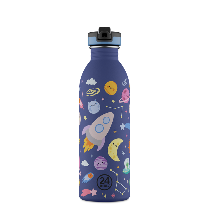 Trinkflasche Urban Kids Space Friends 0.5l – 24 Bottles – Zweiblatt 1