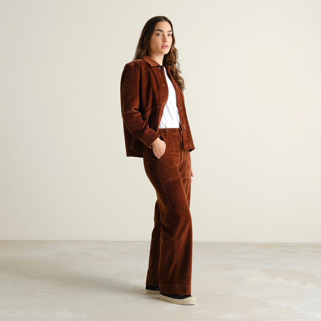 Workwear Pants Vara Corduroy Cappuccino Brown von Dedicated, Seitenansicht