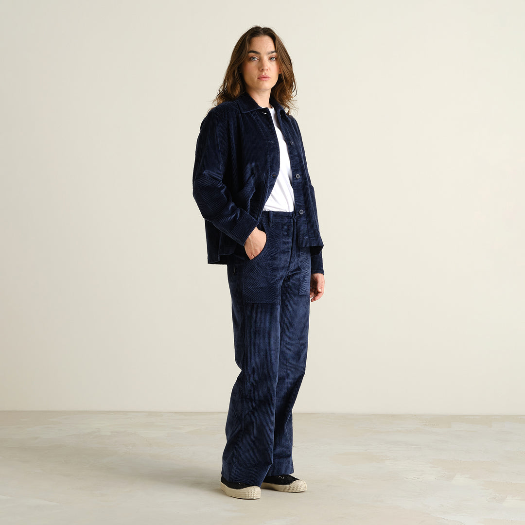 Workwear Pants Vara Corduroy Navy von Dedicated, Seitenansicht